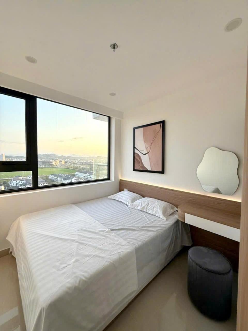 Hue Charm Apartment With Pool And Gym Exterior photo