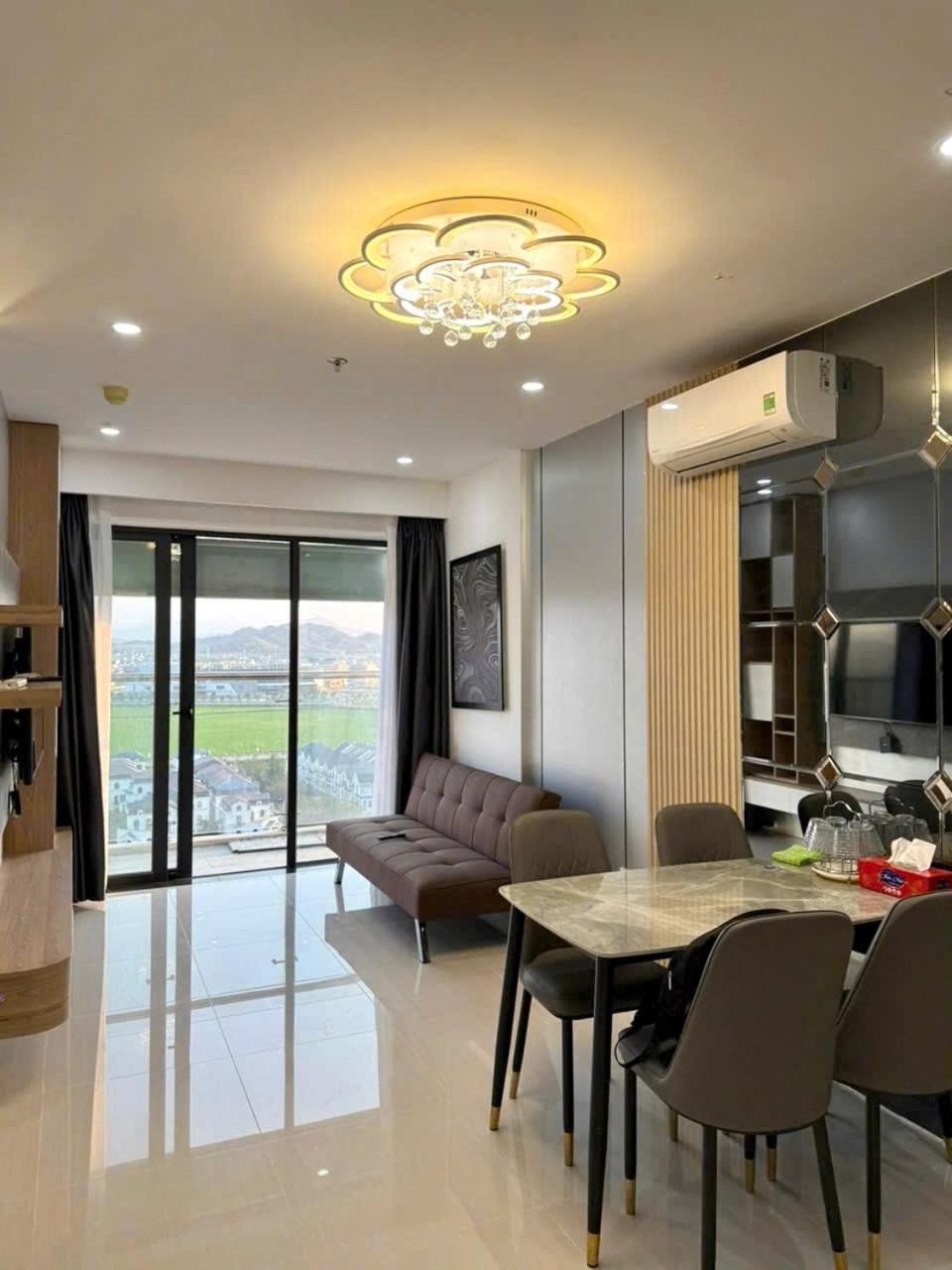 Hue Charm Apartment With Pool And Gym Exterior photo